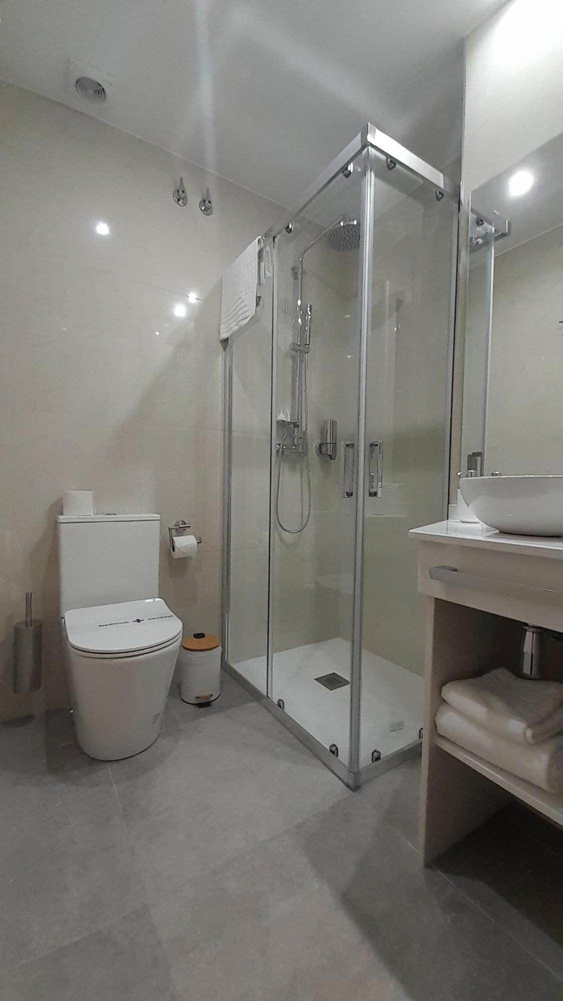 Olivae Hostal Boutique Caceres Ngoại thất bức ảnh